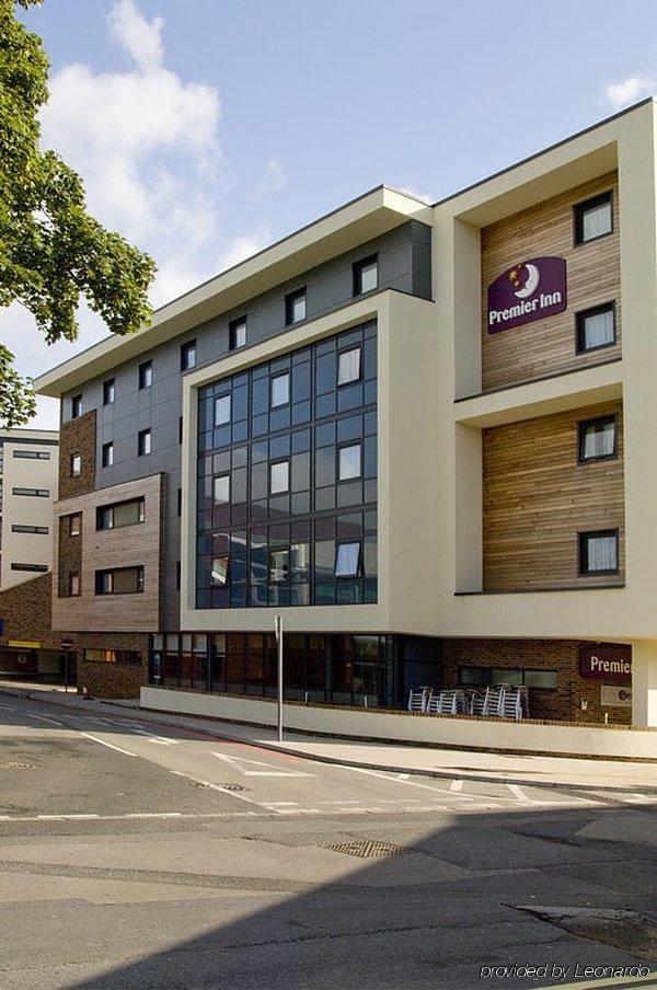 Premier Inn Durham City Centre Екстериор снимка